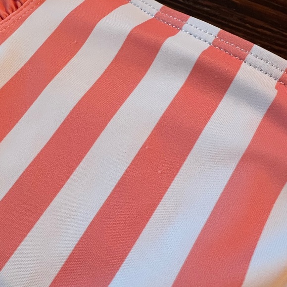 Kortni Jeane peach stripes ruffle down bottoms - Picture 2 of 2